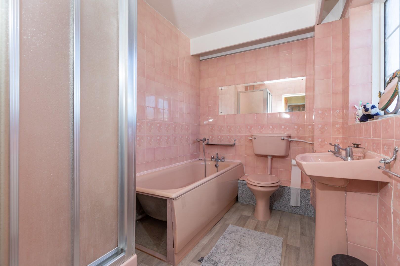 Pennard Drive, Southgate, Swansea, SA3 2DW